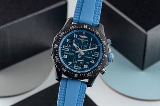 Breitling Endurance Pro Professional Endurance Pro 38 Breitlight R. X83310281B1S1