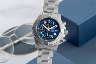 Thumbnail von Breitling Avenger Chronograph GMT 45 Steel Automatic A24315101C1A1