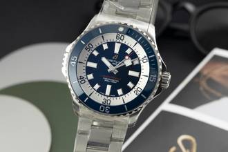 Breitling Superocean Steel Automatic Men's Watch Ref. A17378E71C1A1 B&P NEW