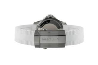 Thumbnail von Breitling Superocean 36 Steel Automatic Ladies' Watch Ref. A17377211A1S1