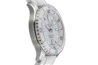 Thumbnail von Breitling Superocean 36 Steel Automatic Ladies' Watch Ref. A17377211A1S1