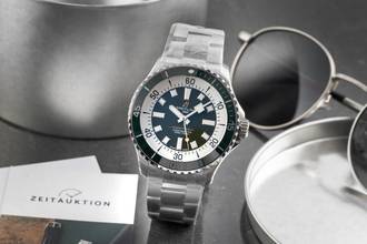Thumbnail von Breitling Superocean 44 Automatic 44 Green Men's Watch Ref A17376A31L1A1