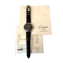 Thumbnail von Glashütte Original Sixties Panorama Date
