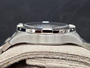 Thumbnail von Breitling Avenger Automatic 42mm A17328101B1A1 Black Dial Steel Bracelet Unworn/New Condition - Full Set 4/2026