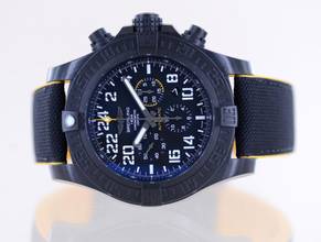 Thumbnail von Breitling Avenger Hurricane Chronograph Breitlight 24H Dial Rubber Strap 50mm B+P
