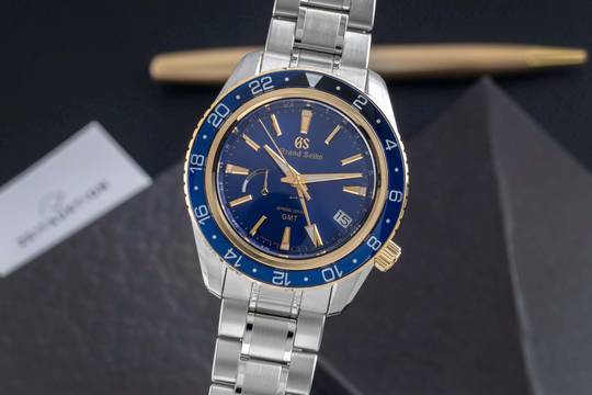  Grand Seiko Sport Collection Spring Drive Stahl / Gold Automatik Herrenuhr Ref. SBGE248 B&P 