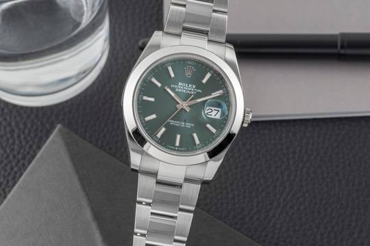  Rolex Datejust 41 Green Dial Edelstahl Automatik Herrenuhr Ref. 126300 B&P 2024 