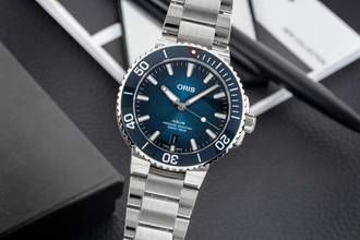 Oris Aquis Date Steel Automatic Men's Watch Ref. 01 733 7732 4185 Box & Papers
