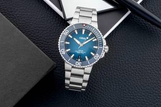 Thumbnail von Oris Aquis Date Steel Automatic Men's Watch Ref. 01 733 7732 4185 Box & Papers