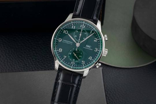  IWC Portugieser Chronograph Green Dial Stahl Automatik Herrenuhr Ref. IW371615 