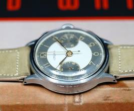 Thumbnail von Lemania RARE 15TL CHRONOGRAPH STUNNING RADIAL DIAL FROM THE EARLY 40'S VINTAGE