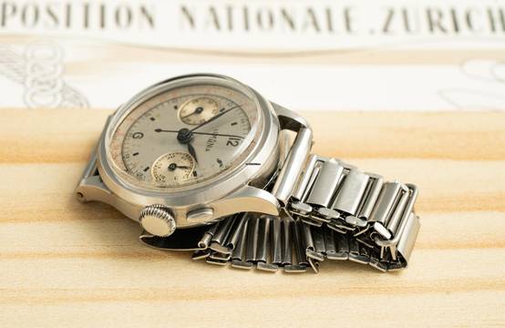 Lemania 28,9 CHRONOGRAPH FOR THE 1939 NATIONAL EXHIBITION IN ZURICH RARE VINTAGE
