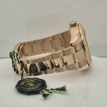 Thumbnail von Rolex Sky-Dweller Full Rose Gold Sundust Dial 42mm Automático Completo