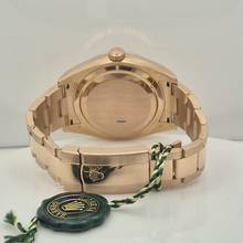 Thumbnail von Rolex Sky-Dweller Full Rose Gold Sundust Dial 42mm Automático Completo