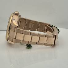 Thumbnail von Rolex Sky-Dweller Full Rose Gold Sundust Dial 42mm Automático Completo