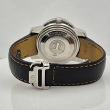 Thumbnail von Baume & Mercier Capeland Chronograph Orange Edition 41mm Automático Completo