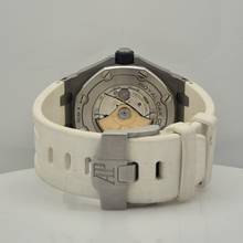 Thumbnail von Audemars Piguet Royal Oak Offshore Diver White Edition 42mm Automatic Complete