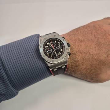  Audemars Piguet Royal Oak Offshore Chronograph Vampire 42mm Automático Completo 
