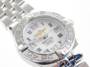 Thumbnail von Breitling Galactic 30 Starliner / Galactic 30 with mother-of-pearl dial in top condition Mid size long band in excellent condition 30 mm without crown