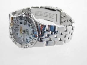 Thumbnail von Breitling Galactic 30 Starliner / Galactic 30 with mother-of-pearl dial in top condition Mid size long band in excellent condition 30 mm without crown