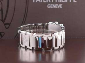 Thumbnail von Patek Philippe Twenty~4 Twenty 4 Green Dial Full Set New 2026