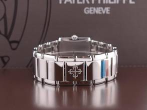Thumbnail von Patek Philippe Twenty~4 Twenty 4 Green Dial Full Set New 2026