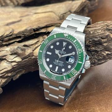  Rolex Submariner Date Submariner Date STARBUCKS - UNPOLIERT - FULLSET 2026 LC100 Ref. 126610LV LIKE NEW - LC100 - FIRST OWNER INVOICE 