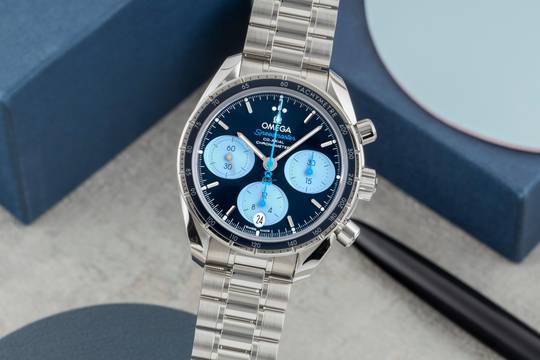  Omega Speedmaster Chronograph Stahl Automatik Herrenuhr Ref 324.30.38.50.03.002 
