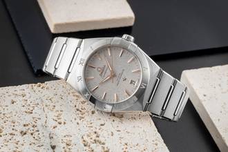 Thumbnail von Omega Constellation Steel Automatic Men's Watch Ref. 131.10.36.20.06.001 B&P 2024