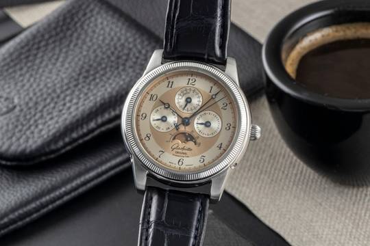  Glashütte Original 1845 Stahl Handaufzug Herrenuhr Ref. 1-49-01-03-01-04 B&P 1998 