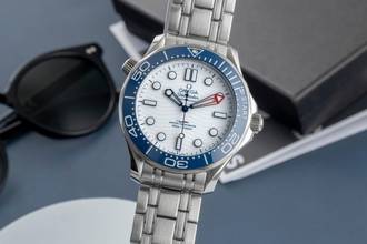 Omega Seamaster Diver 300 M 37th America's Cup Automatic Ref. 210.30.42.20.04.002