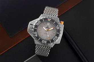 Thumbnail von Omega Seamaster PloProf Titanium Automatic Ref. 227.90.55.21.99.001 B&P 2017