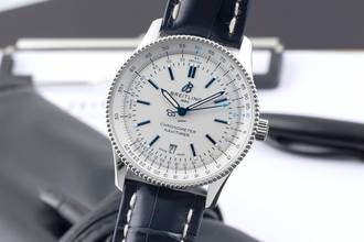 Breitling Navitimer 41 Steel Automatic Ref. A173263A1G1P1 Box & Papers Limited