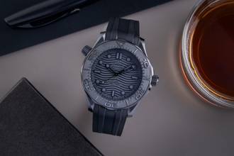 Thumbnail von Omega Seamaster Diver 300 M Ceramic Automatic 210.92.44.20.01.003
