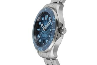 Thumbnail von Omega Seamaster Diver 300 M Automatic Steel Ref. 210.32.42.20.03.002 B&P 2023