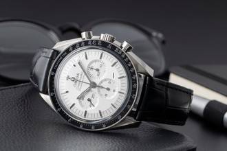 Thumbnail von Omega Speedmaster Chronograph 18k White Gold Manual Wind Ref. 310.63.42.50.02.001