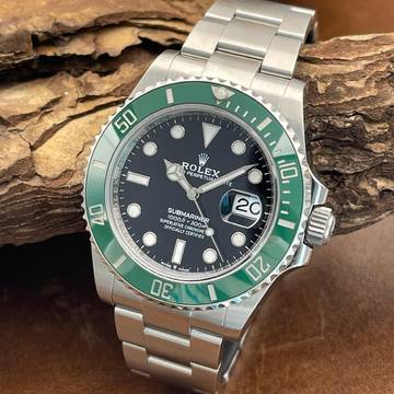  Rolex Submariner Date Submariner Date STARBUCKS - FULLSET 2022 - Ref. 126610LV 