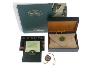 Thumbnail von Rolex Submariner Date Matte Dial Ref.1680 1975 Box&Beschreibung sehr gut Vintage Submariner Date Matte Dial open 6/9
