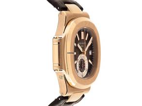 Thumbnail von Patek Philippe Nautilus Ref.5980R-001 2019 Full Set Original unpolished Nautilus 18kt rose gold 174g crocodile leather folding clasp