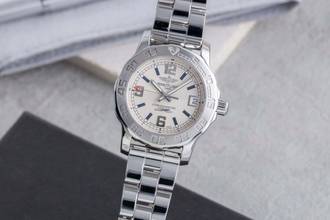 Thumbnail von Breitling Colt 33 Lady Silver Dial Stainless Steel Quartz Ladies' Watch Ref. A77387 B&P 2012