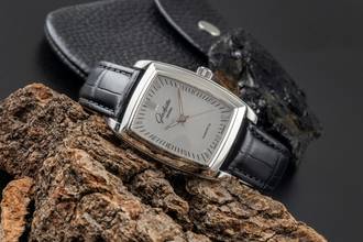 Thumbnail von Glashütte Original Senator Karrée Automatic Stainless Steel Men's Watch Ref. 39-52-53-52-04