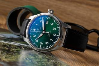 Thumbnail von IWC Pilot's Watch Mark XX Steel Automatic Men's Watch Ref IW328205 Box & Papers 2024