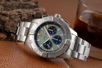 Thumbnail von Breitling Avenger B01 Chronograph Steel Automatic Ref. AB0147101L1X1