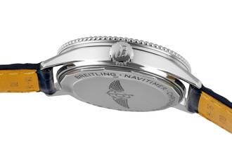 Thumbnail von Breitling Navitimer 35 stainless steel automatic medium Ref A17395161C1P2 papers 2024
