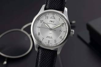 IWC Pilot Watch Mark XV Stainless Steel Automatic Men's Watch Ref. IW325311 Classic