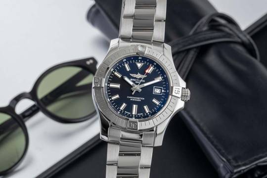  Breitling Avenger Stahl Automatik Herrenuhr Ref A17318101B1A1 Box & Papiere 2020 