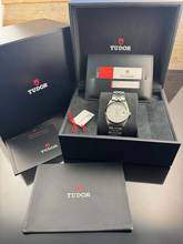 Thumbnail von Tudor Prince Date 76214 MINT Silver Linen Dial Automatic Full Set 2018