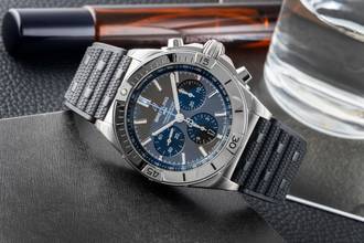 Thumbnail von Breitling Chronomat 42 B01 42 Titanium Automatic Men's Watch Ref. EB0134101M1S1 B&P New