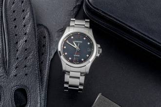 Thumbnail von Longines Conquest Steel Quartz Ladies' Watch MOP Dial Diamonds Ref. L3.316.4.88.6 Box