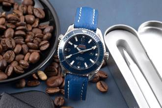 Thumbnail von Omega Seamaster Planet Ocean Titanium Automatic Ref. 232.92.38.20.03.001 B&P